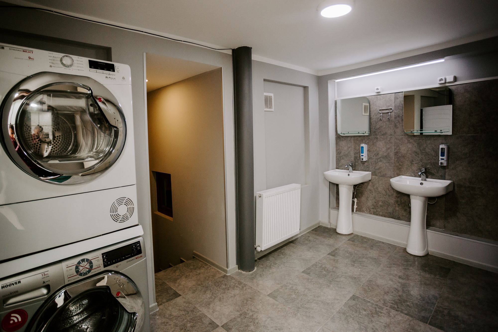 Tbilisi Viking Hostel エクステリア 写真