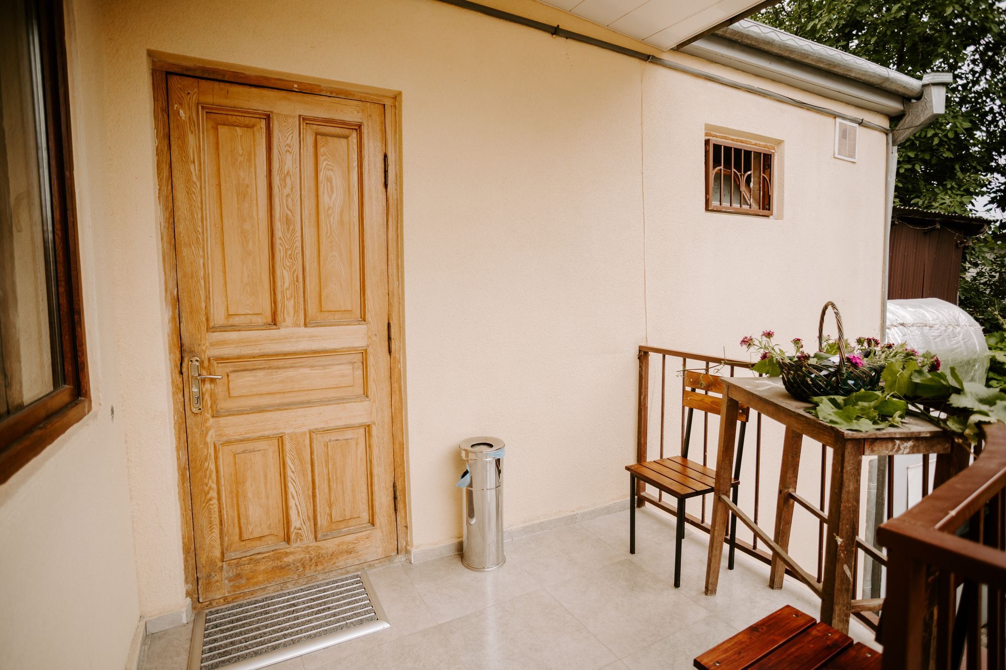 Tbilisi Viking Hostel エクステリア 写真